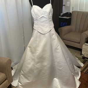Wedding dress Beautiful Style